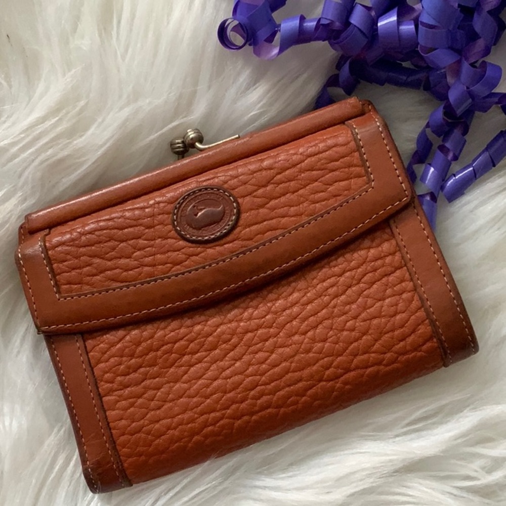 VTG Dooney & Bourke coin purse